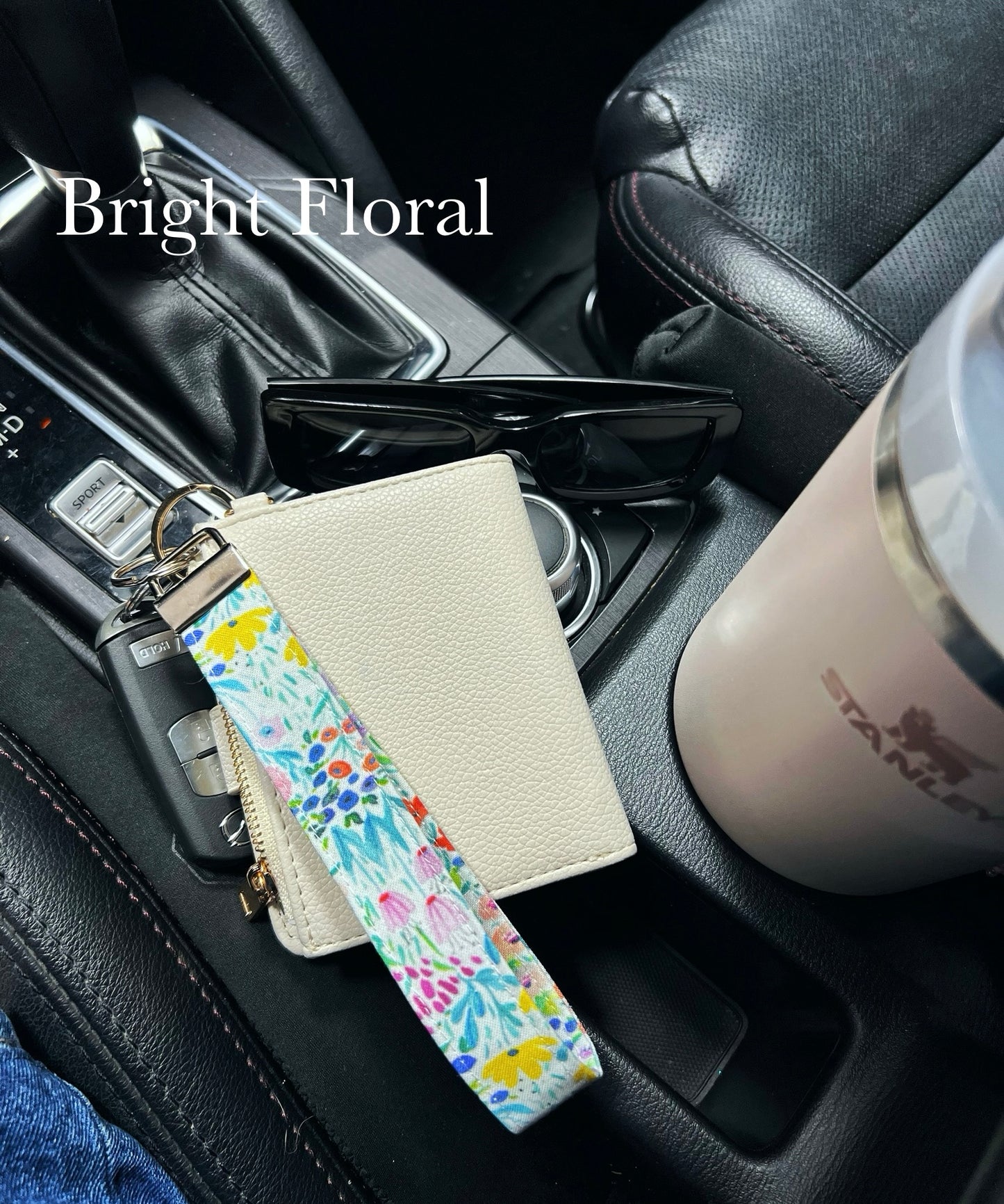 Keychain wristlets