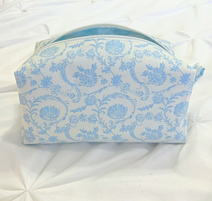 Light blue toile makeup/cosmetic bag